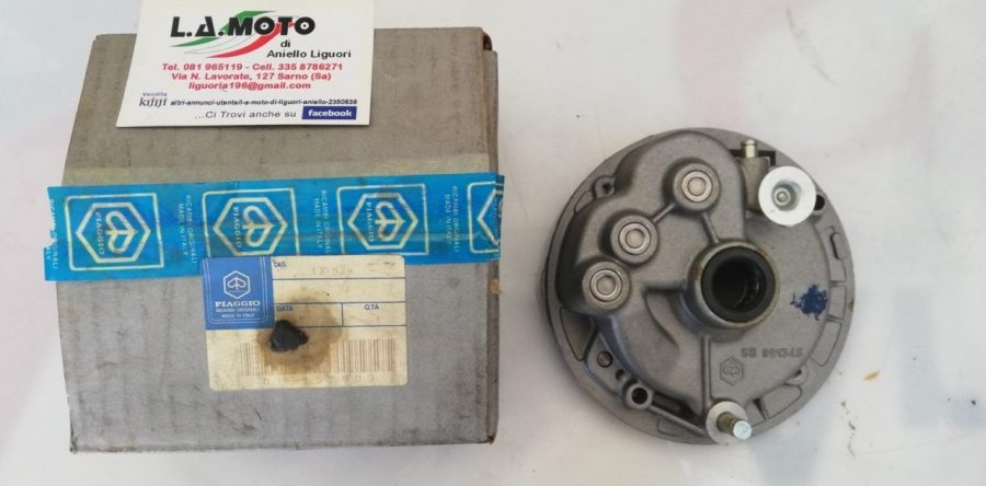 PIAGGIO 131529 – 175739 COPERCHIO MOZZO POSTERIORE CICLOMOTORI PIAGGIO CON VARIATORE