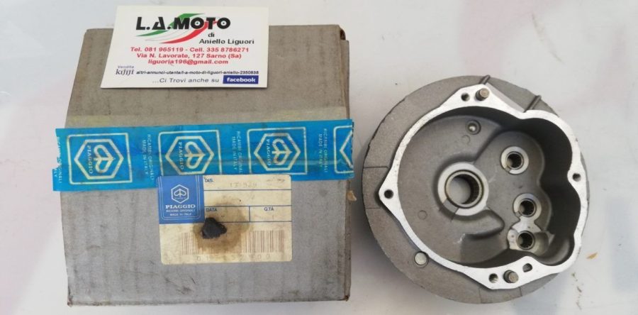 PIAGGIO 131529 – 175739 COPERCHIO MOZZO POSTERIORE CICLOMOTORI PIAGGIO CON VARIATORE - immagine 2