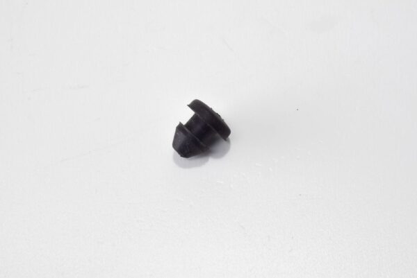 BOTTONE RIVETTO  FISSAGGIO PARASPRUZZI PIAGGIO APE MP 500-600-501-601 142425