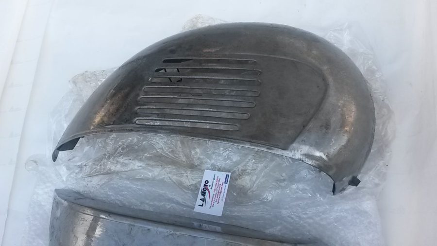 COPPIA COFANI PER VESPA - immagine 3