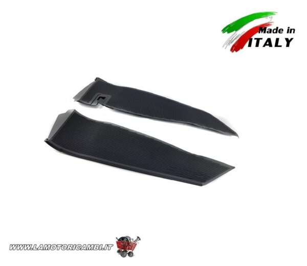 COPPIA TAPPETI TAPPETINI TEPPETO PEDANA VESPA 50 125 PK XL RUSH N R.O. 253405 253406 234171 234172