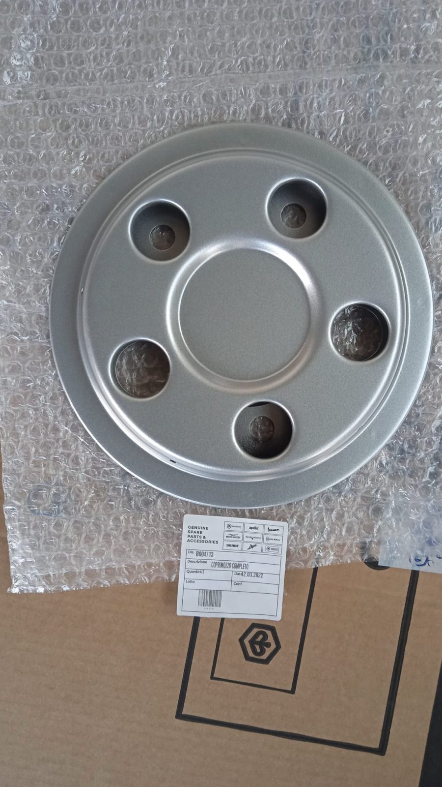 B004713 COPRIMOZZO COMPLETO PIAGGIO PORTER MAXXI