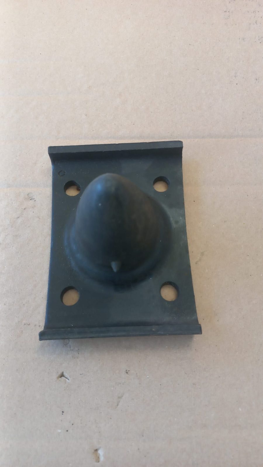 PIASTRA TAMPONE BALESTRA POSTERIORE PORTER VAN PIAGGIO 4834187518000 - immagine 2
