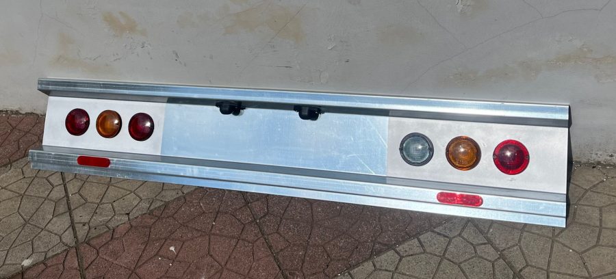 PARAURTI POSTERIORE ZINGATO COMPLETO DI FANALINI PER PIAGGIO PORTER / QUARGO