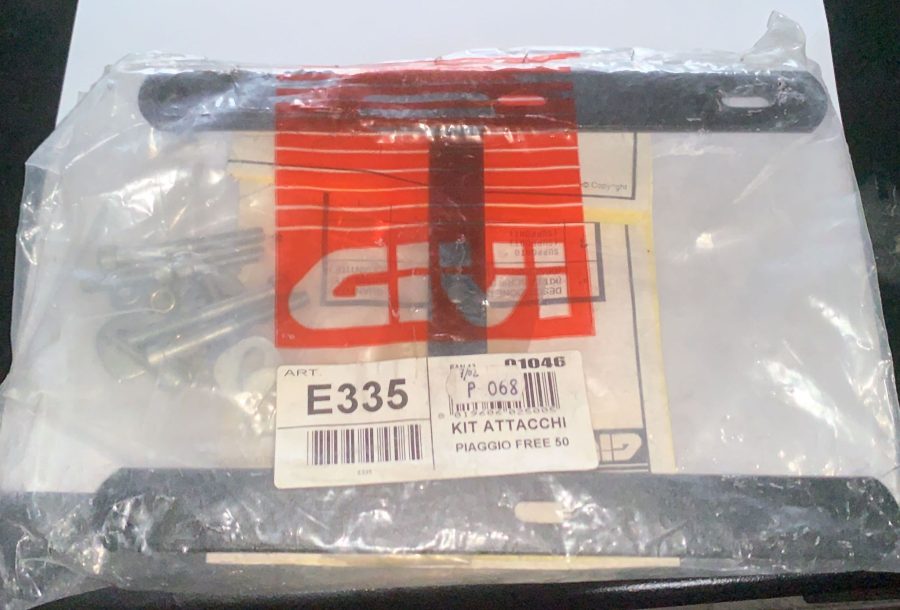 E335 KIT ATTACCHI PIAGGIO FREE 50 P-068
