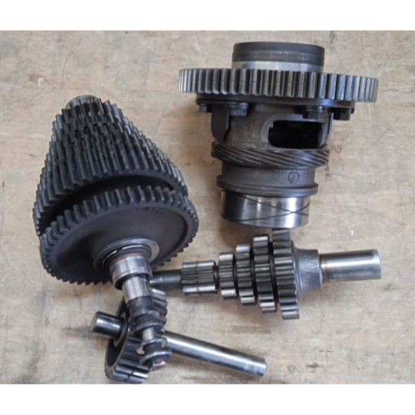 INGRANAGGI CAMBIO APE MAX CAR POKER TM 703 DIESEL