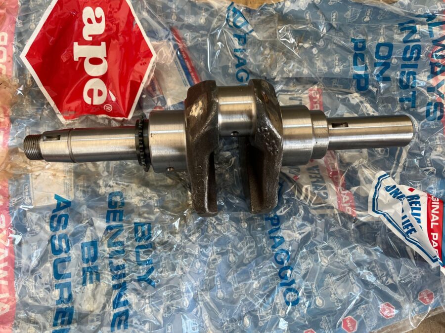 ALBERO MOTORE ORIGINALE PIAGGIO L1051180 APE TM MP CLASSIC E CALESSINO