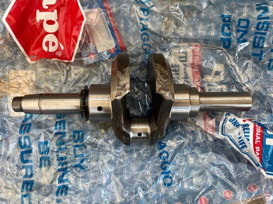 ALBERO MOTORE ORIGINALE PIAGGIO L1051180 APE TM MP CLASSIC E CALESSINO - immagine 2