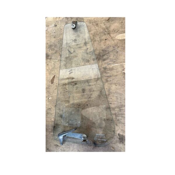 VETRO DEFLETTORE SINISTRO APE MP 500 / 550 / 600