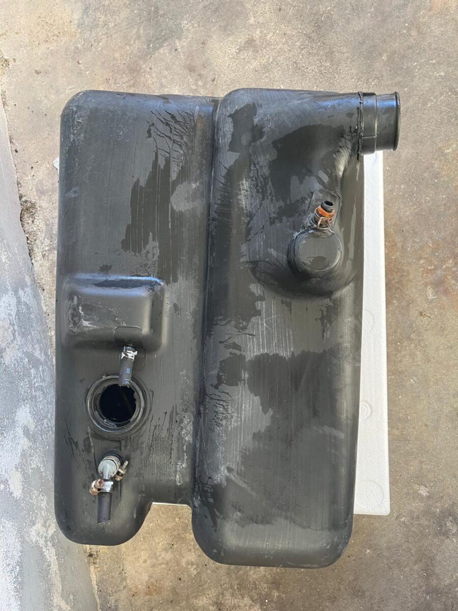 SERBATOIO GASOLIO PER PIAGGIO QUARGO USATO