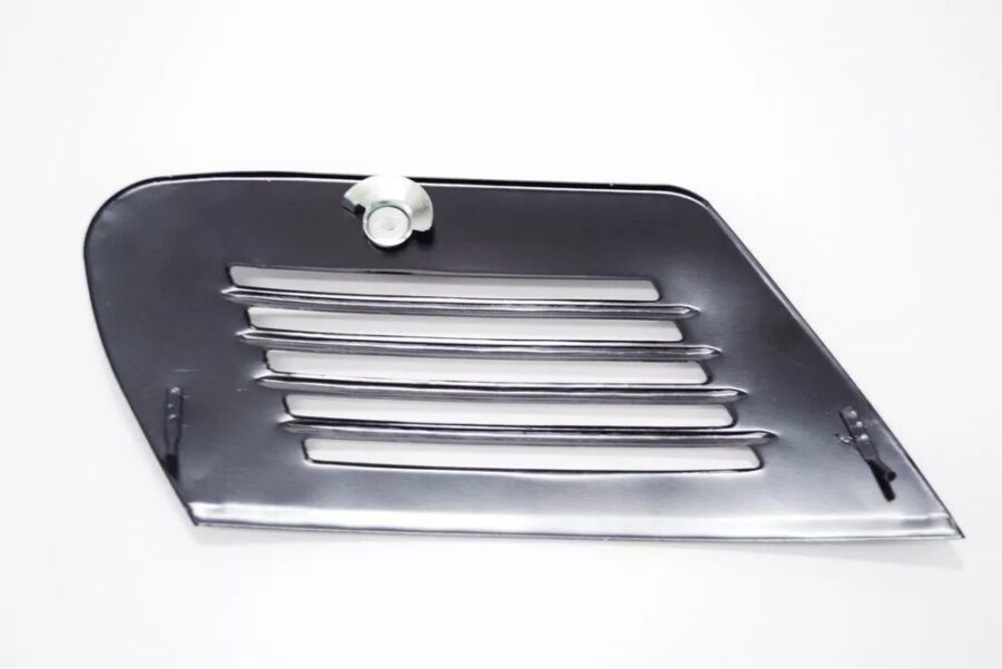 71357 SPORTELLO COFANO MOTORE VESPA 50 N - 50 S-90