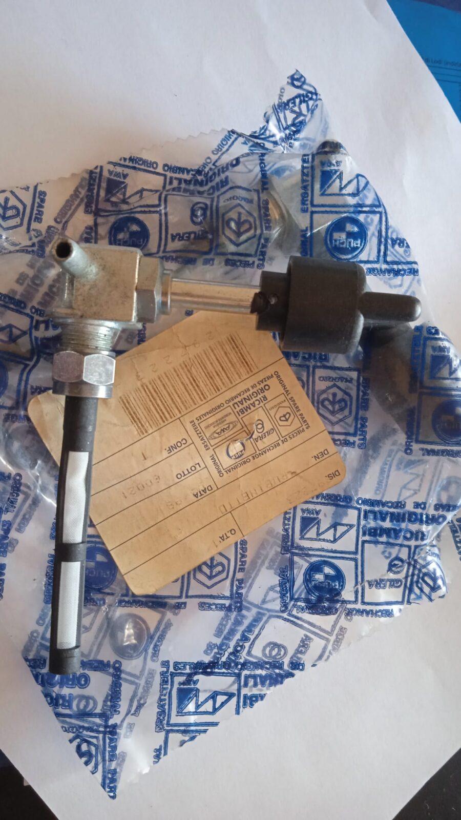 RUBINETTO BENZINA PER PIAGGIO VELOFAX BEFORE - immagine 2