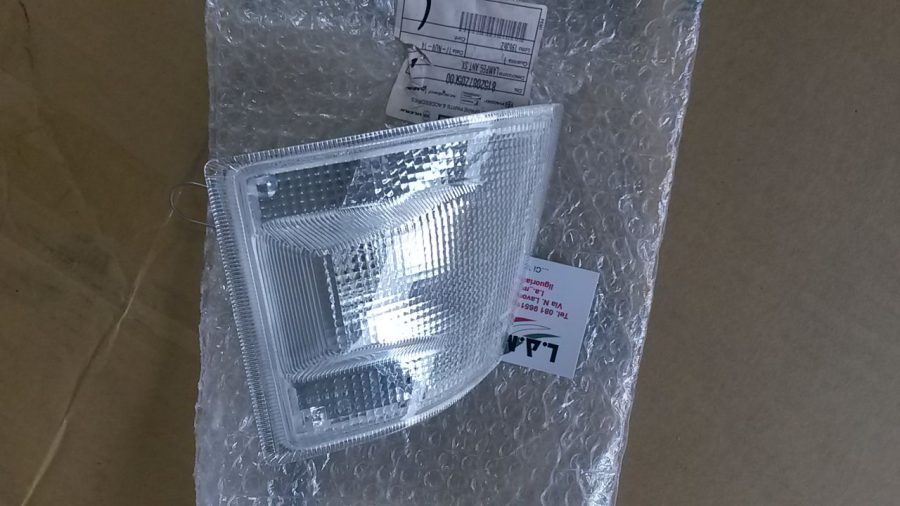 FRECCIA LAMPEGGIATORE ANTERIORE DESTRA PER PIAGGIO PORTER - 8151087Z05000 - immagine 2
