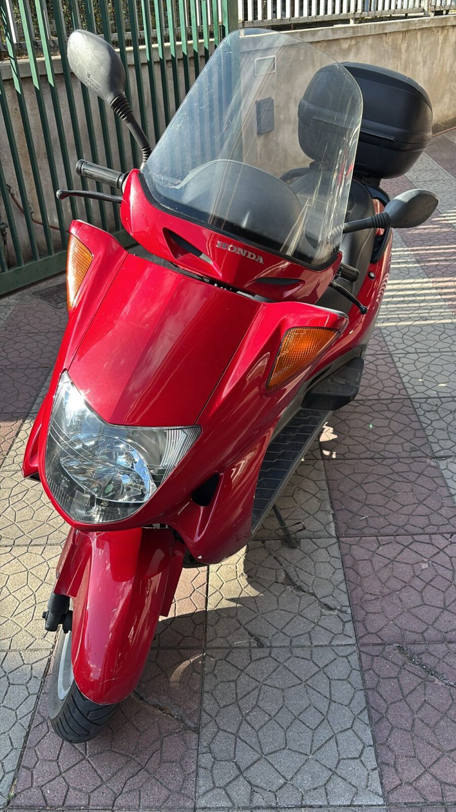 CARENA SOTTOSELLA CON PORTATARGA HONDA PANTHEON 150 1999 - immagine 3