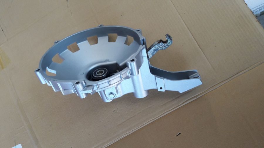 COPERCHIO FRIZIONE MOTORE PIAGGIO DIESEL - immagine 4