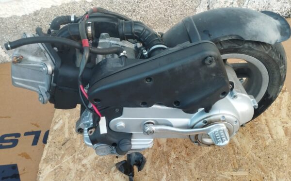 MOTORE COMPLETO VESPA LX 50 4 VALVOLE USATO