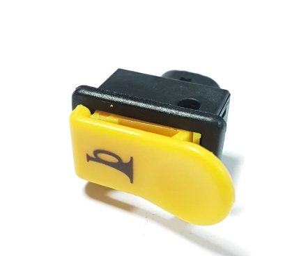 PULSANTE CLACSON GIALLO PIAGGIO
