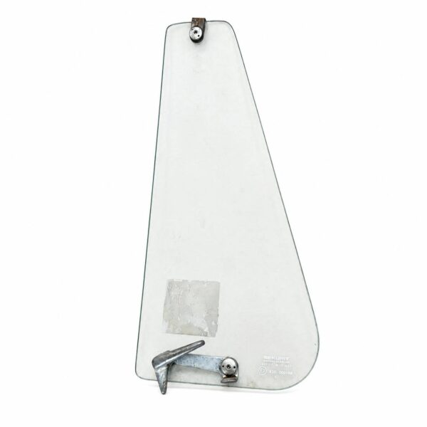 VETRO DEFLETTORE SINISTRO APE MP 500 / 550 / 600
