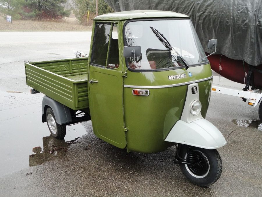 CARTER CONVOGLIATORE LATO VOLANO APE 500/550 1 SERIE - immagine 3