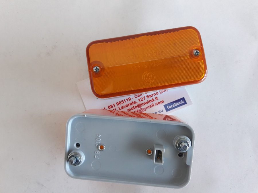 COPPIA FANALI FRECCE ANTERIORE POSTERIORE PER APE 50 P 50 FL - immagine 2