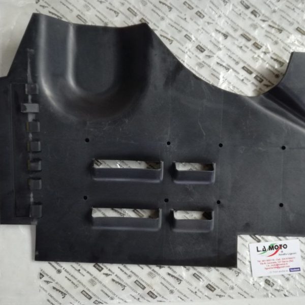 GREMBIALINA MOTORE LATERALE DESTRA 264101