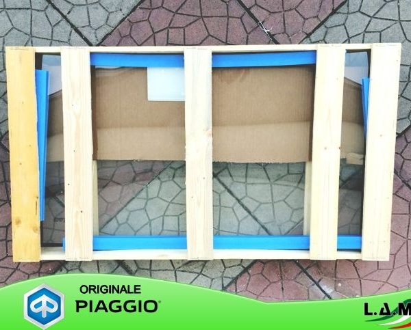 1E001291 PARABREZZA ANTERIORE VETRO ORIGINALE PIAGGIO APE TM P. 703 Benzina DIESEL 420 1987-2004