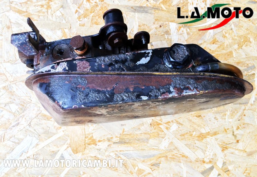 PISTONE IDRAULICO COMPLETO DI POMPA E COMANDO A LEVE - immagine 4