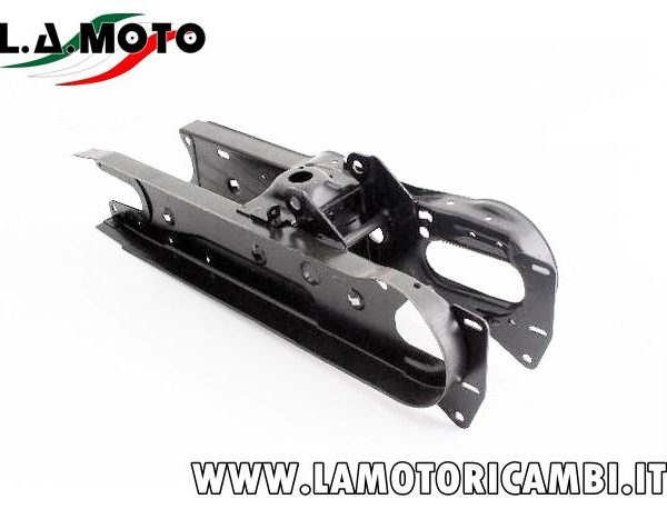 GRUPPO MENSOLE PIAGGIO BOSS