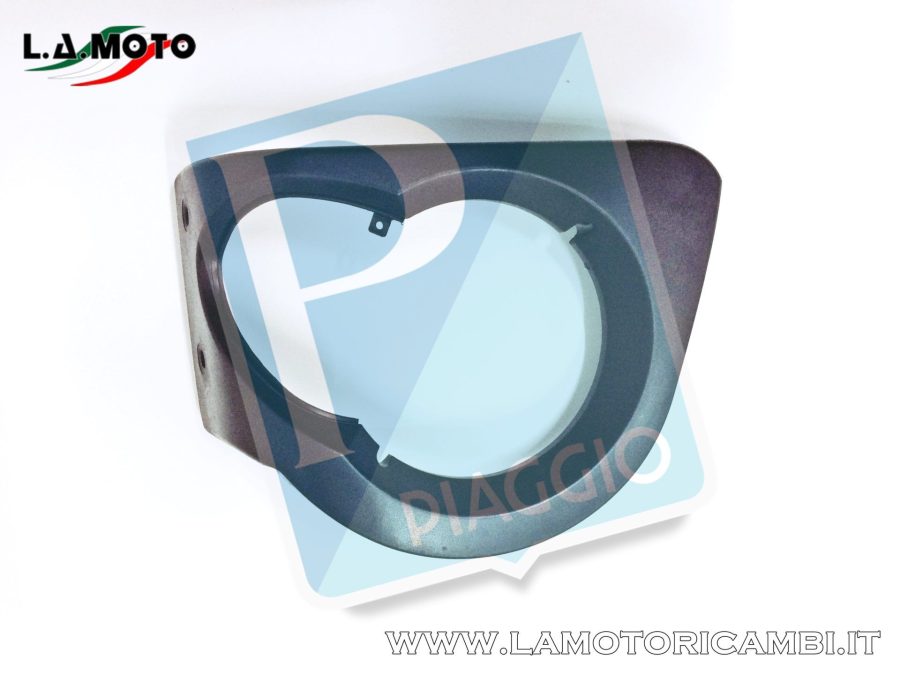CORNICE FARO ANTERIORE DESTRO PIAGGIO QUARGO