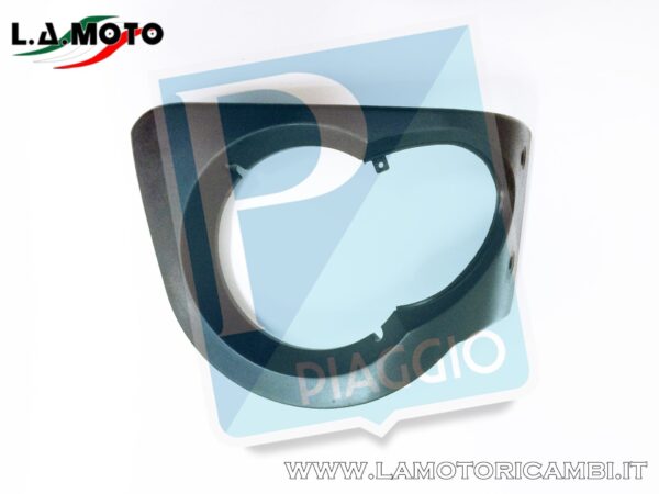 CORNICE FARO ANTERIORE SINISTRO PIAGGIO QUARGO