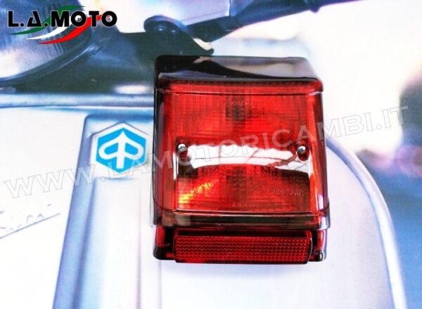 FANALINO POSTERIORE PER VESPA PK 50 CC. XL PLURIMATIC RUSH