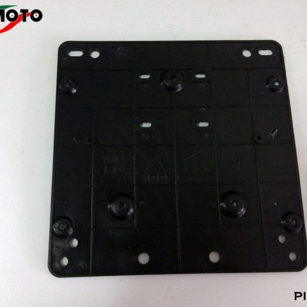 PORTATARGA NERO SENZA BORDO PER SCOOTER/VESPA ORIGINALE PIAGGIO 584884
