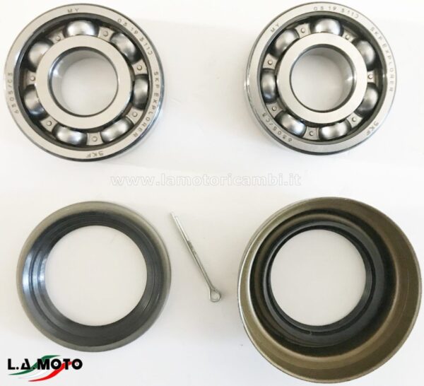 KIT CUSCINETTI PER RUOTA ANTERIORE PER PIAGGIO QUARGO-PIAGGIO PORTER