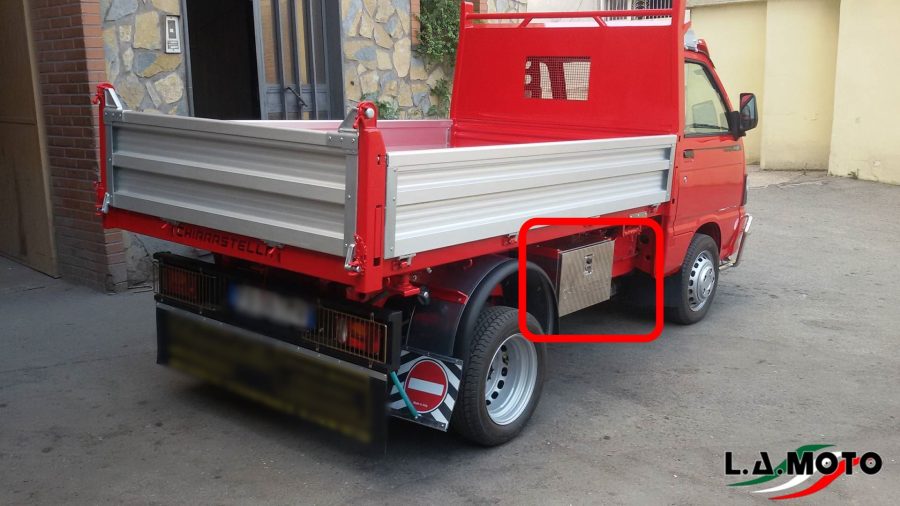CASSETTA PORTA ATTREZZI PER PIAGGIO PORTER TUTTI I MODELLI 50X30X17 CON BORDI - immagine 6
