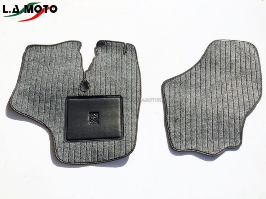 COPPIA TAPPETINI PER PIAGGIO PORTER ORIGINALE PIAGGIO 445440/658902