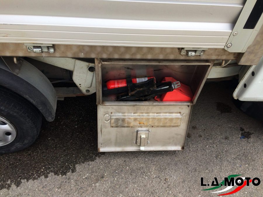 CASSETTA PORTA ATTREZZI ACCIAIO INOX PER PIAGGIO PORTER TUTTI I MODELLI - immagine 3