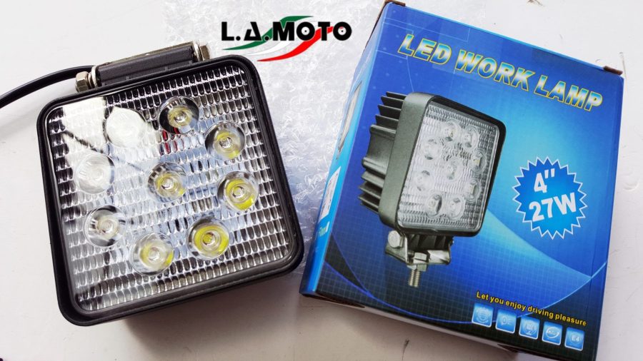 FANALINO LED FORMA QUADRATA