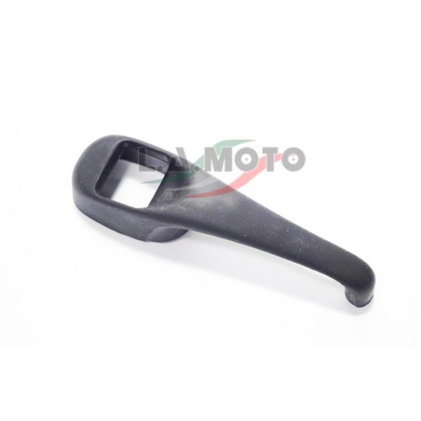 MANIGLIA PORTA ESTERNA PIAGGIO APE 50 COD.567174